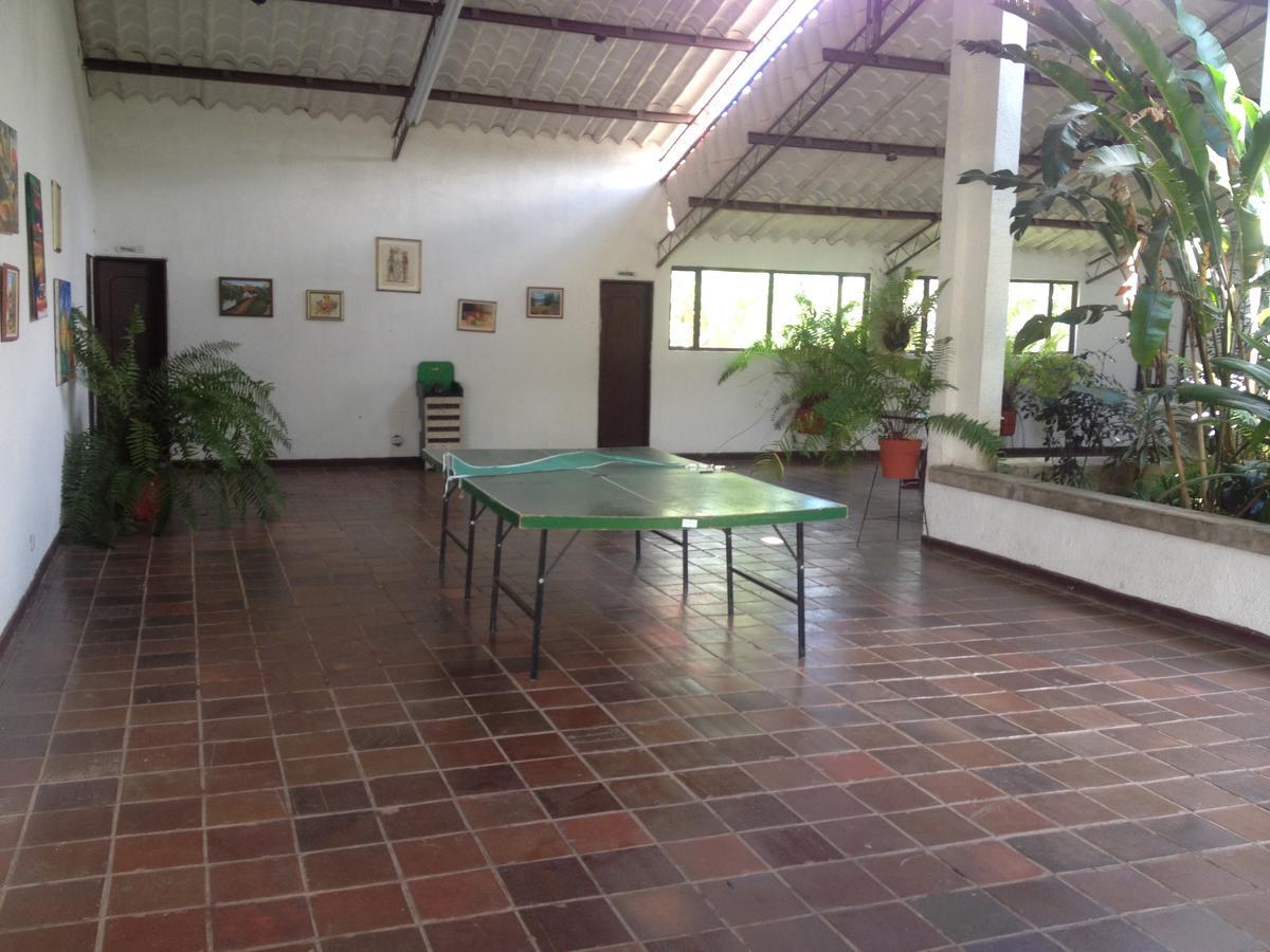 Hotel Tacuara Guaduas Exterior photo