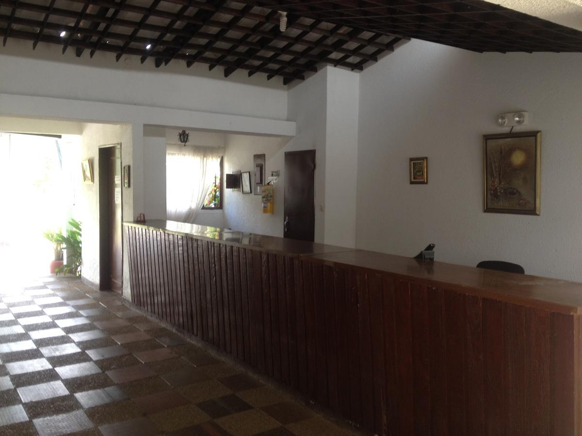 Hotel Tacuara Guaduas Exterior photo